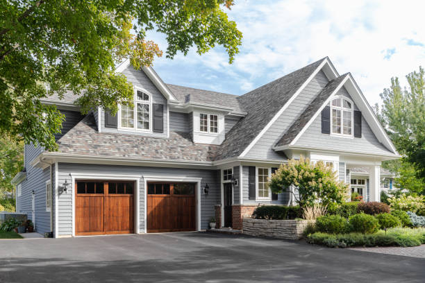 Best Emergency Roof Repair Services  in East Los Angeles, CA